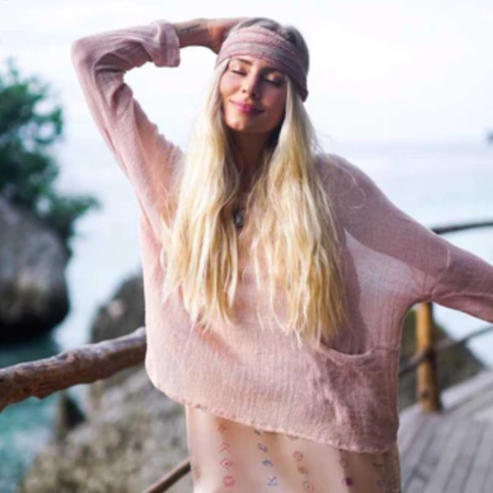 Warriors of the Divine Pocket Rocket Top in color Musk‎